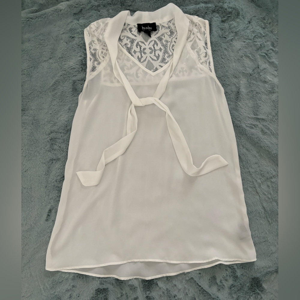 White top great for work with a suit